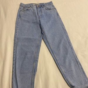 Light boyfriend jeans - Zara- size 2/34